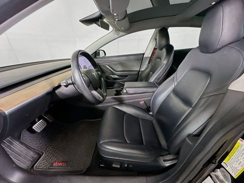 Used 2019 Tesla Model 3 Standard Range RWD image 13