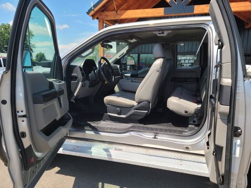 Used 2020 Ford F350 XL w/ Power Equipment Group AWD/4WD image 7