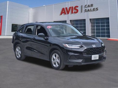 Used 2025 Honda HR-V LX image 3
