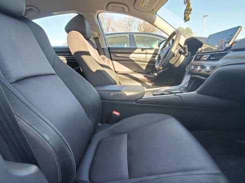 Used 2019 Honda Accord Hybrid image 4