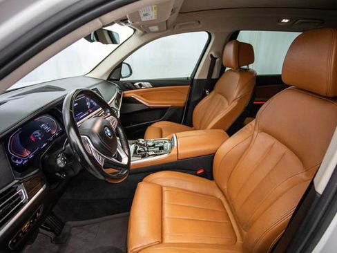 Used 2020 BMW X7 xDrive40i w/ Executive Package image 18