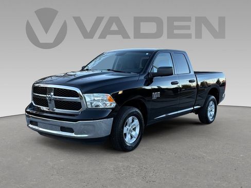 Used 2024 RAM 1500 Classic SLT image 18