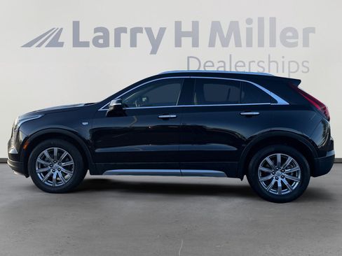 Used 2021 Cadillac XT4 Premium Luxury image 2