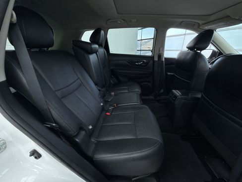 Used 2017 Nissan Rogue SL w/ SL Premium Package AWD/4WD image 44