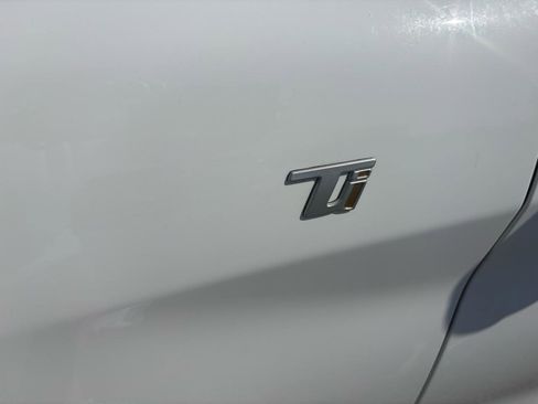 Used 2023 Alfa Romeo Stelvio Ti image 9