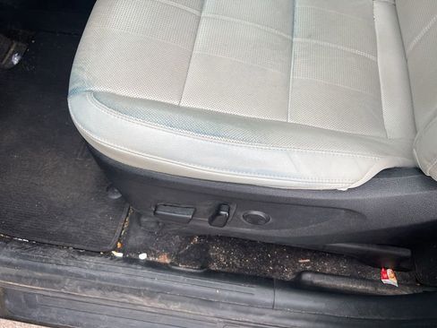 Used 2021 Kia Telluride EX image 34