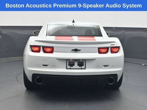 Used 2010 Chevrolet Camaro SS w/ RS Package RWD image 6