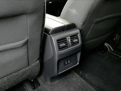 Used 2021 Nissan Rogue SV FWD image 30