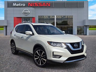 Used 2019 Nissan Rogue SL w/ Premium Package