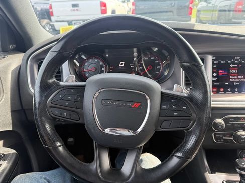 Used 2020 Dodge Charger SXT w/ Driver Convenience Group AWD/4WD image 21