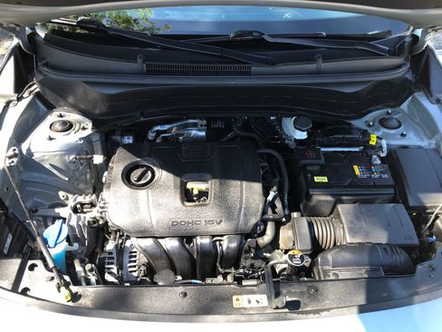 Used 2024 Kia Seltos S AWD/4WD image 19