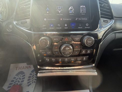 Used 2021 Jeep Grand Cherokee Limited w/ Quick Order Package 28K 80th image 17