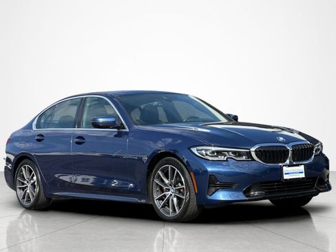 Used 2021 BMW 330i Sedan w/ Convenience Package RWD image 7