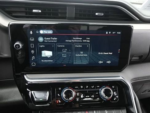 Used 2025 GMC Sierra 2500 Denali w/ Technology Package image 34