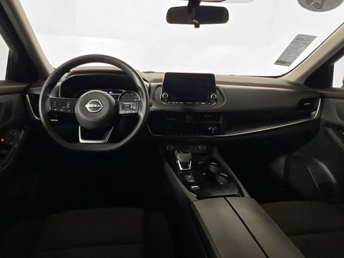 Used 2023 Nissan Rogue SV FWD image 30