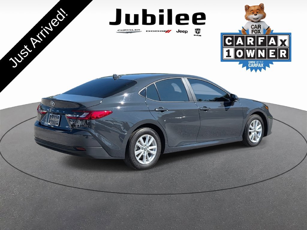 Used 2026 Toyota Camry LE FWD image 5