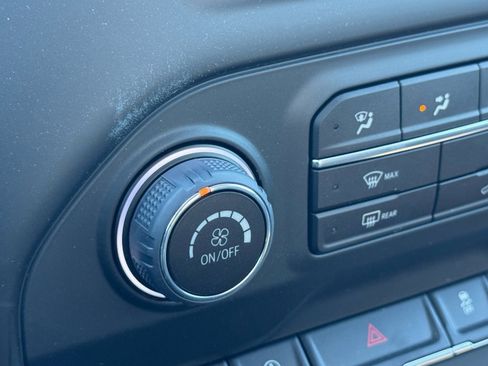 New 2025 Chevrolet Silverado 1500 W/T w/ WT Value Package image 20