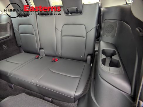 New 2026 Nissan Pathfinder Platinum image 24