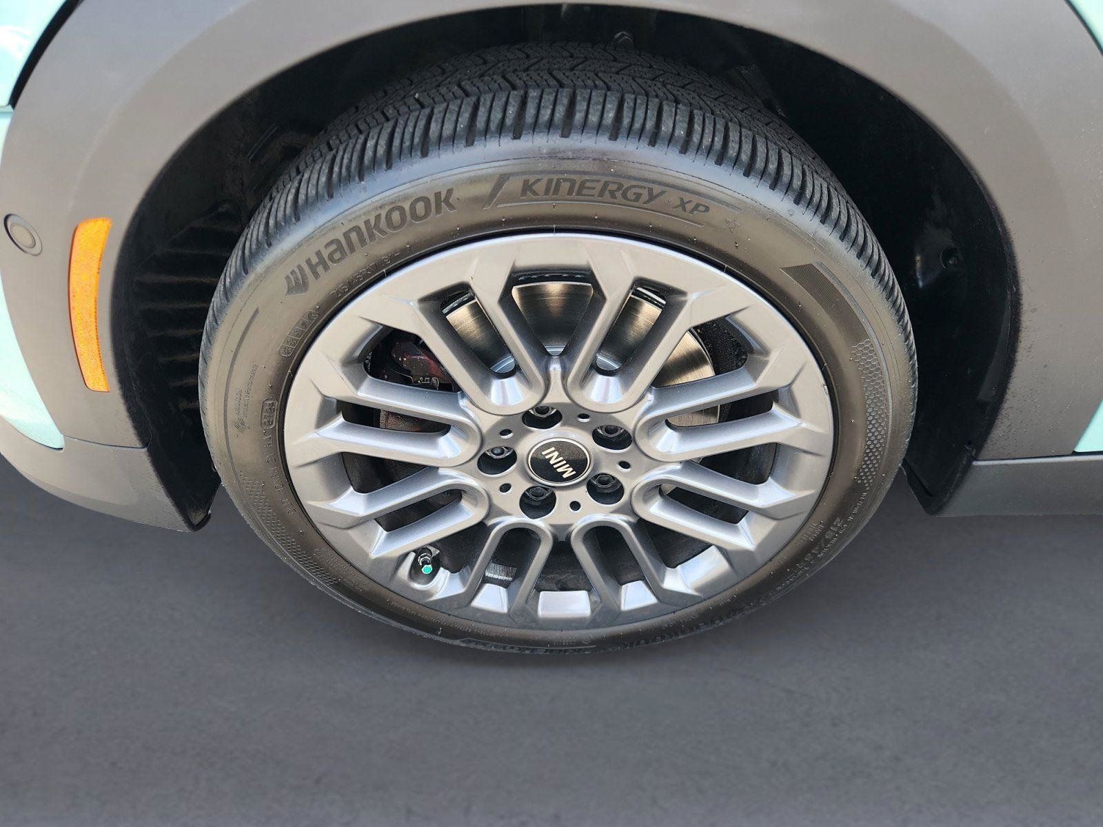 Used 2025 MINI Cooper S FWD image 9