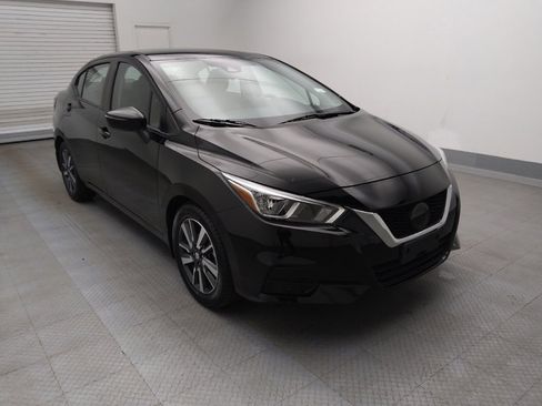 Used 2021 Nissan Versa SV image 13