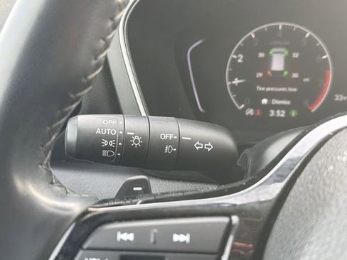 Used 2023 Honda Pilot Touring image 34