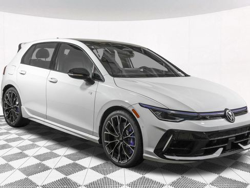 New 2026 Volkswagen Golf AWD/4WD image 9