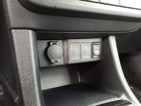 Used 2015 Toyota Corolla LE w/ Protection Package image 17