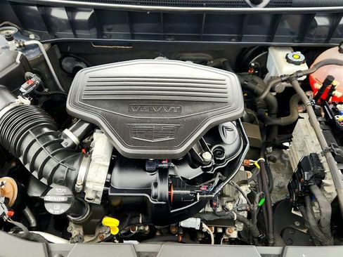 Used 2019 Cadillac XT5 Luxury image 27