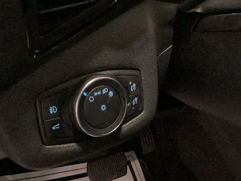 Used 2018 Ford Escape Titanium image 13