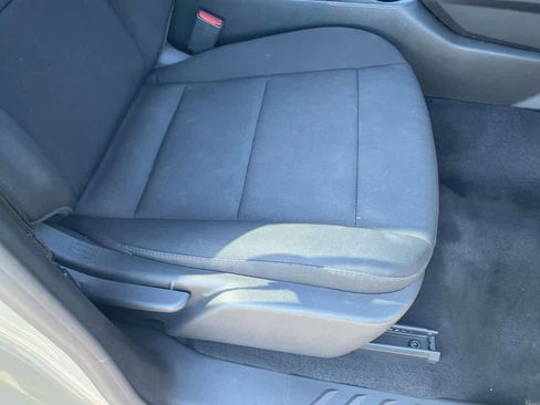 Used 2023 Chevrolet Colorado W/T image 23