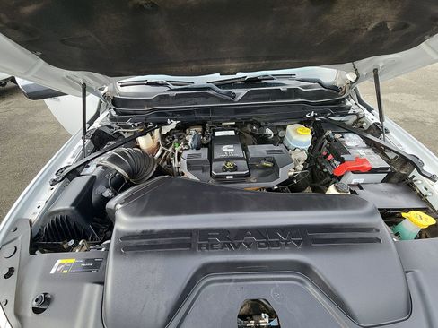 Certified 2021 RAM 2500 Laramie image 17