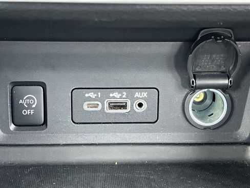 Used 2024 Nissan Sentra SV image 6