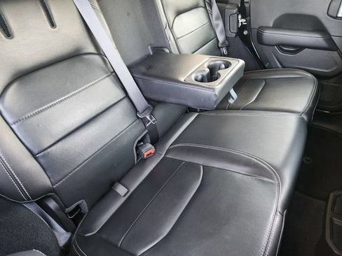 Used 2023 Jeep Wrangler Unlimited Sahara w/ Cold Weather Group AWD/4WD image 28