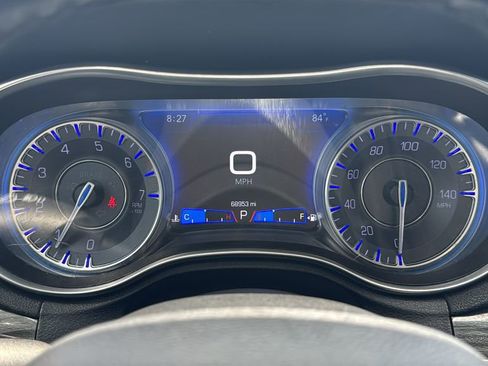 Used 2020 Chrysler 300 Touring w/ Sport Appearance Package RWD image 27