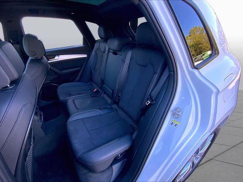Used 2024 Audi Q5 e Premium Plus w/ Premium Plus Package AWD/4WD image 20