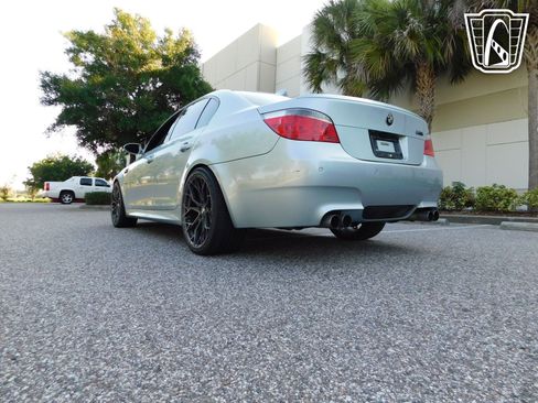 Used 2006 BMW M5 image 30