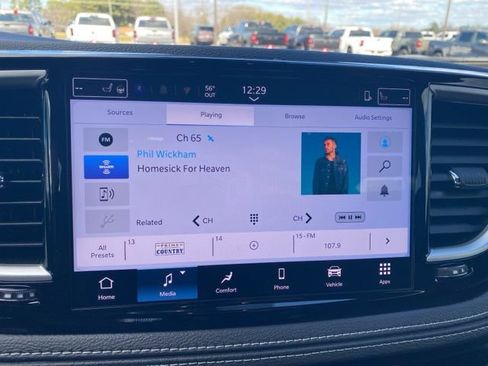 New 2026 Chrysler Pacifica Select image 23