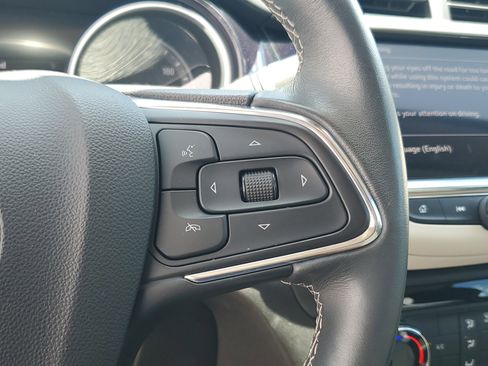 Used 2023 Buick Encore GX Preferred FWD image 21