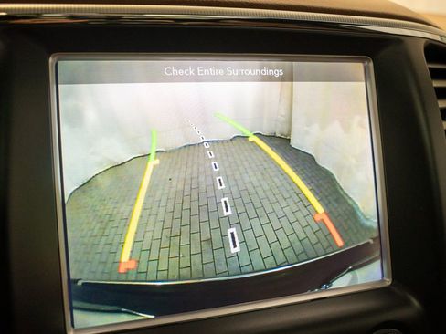 Used 2018 Jeep Grand Cherokee Summit w/ Platinum Series Group image 16