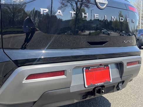 New 2026 Nissan Pathfinder Platinum image 29