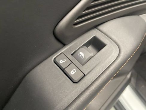 New 2026 Jeep Cherokee Limited AWD/4WD image 24