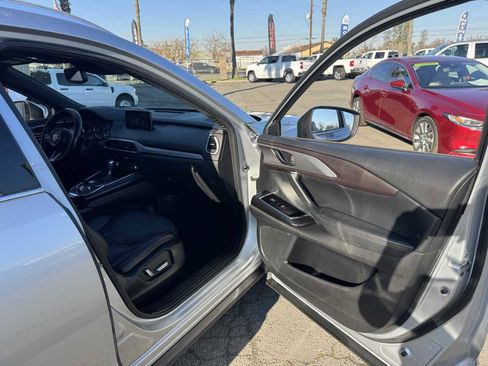 Used 2017 MAZDA CX-9 Grand Touring image 16