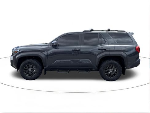 Used 2026 Toyota 4Runner SR5 RWD image 6
