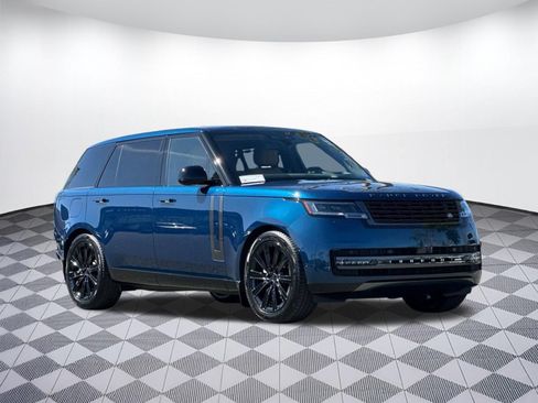 New 2026 Land Rover Range Rover Long Wheelbase SE AWD/4WD image 6
