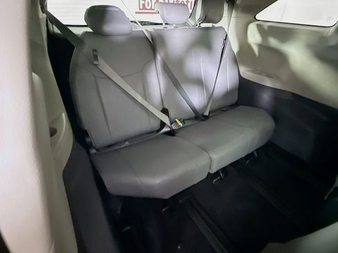 Certified 2024 Toyota Sienna XLE w/ XLE Plus Package AWD/4WD image 34