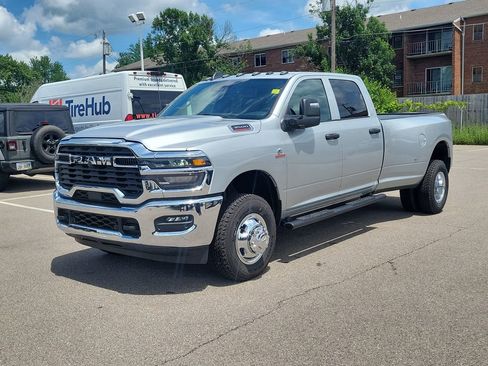 New 2026 RAM 3500 Tradesman AWD/4WD image 2