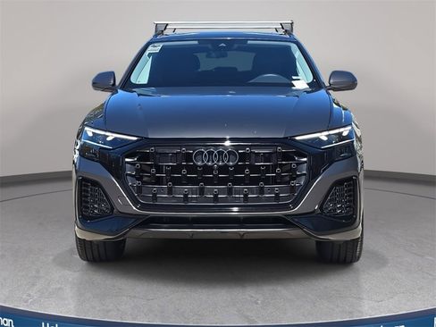 Certified 2025 Audi Q8 Premium Plus image 8