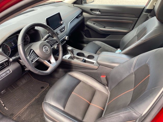 Used 2020 Nissan Altima 2.5 SR w/ Premium Package FWD image 17