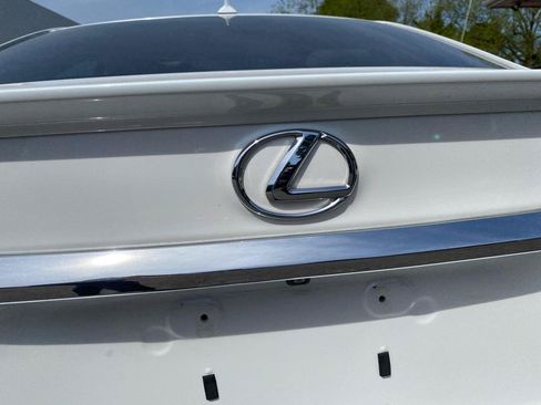 Used 2014 Lexus ES 350 w/ Luxury Package FWD image 22