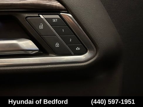 Used 2023 Chevrolet Silverado 1500 LTZ AWD/4WD image 13